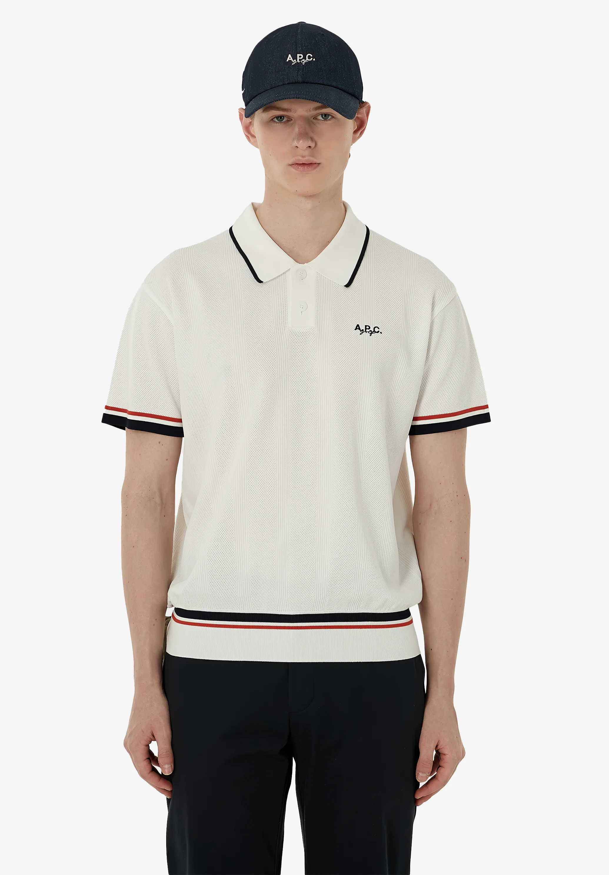 Cap with tee holder - Image 4