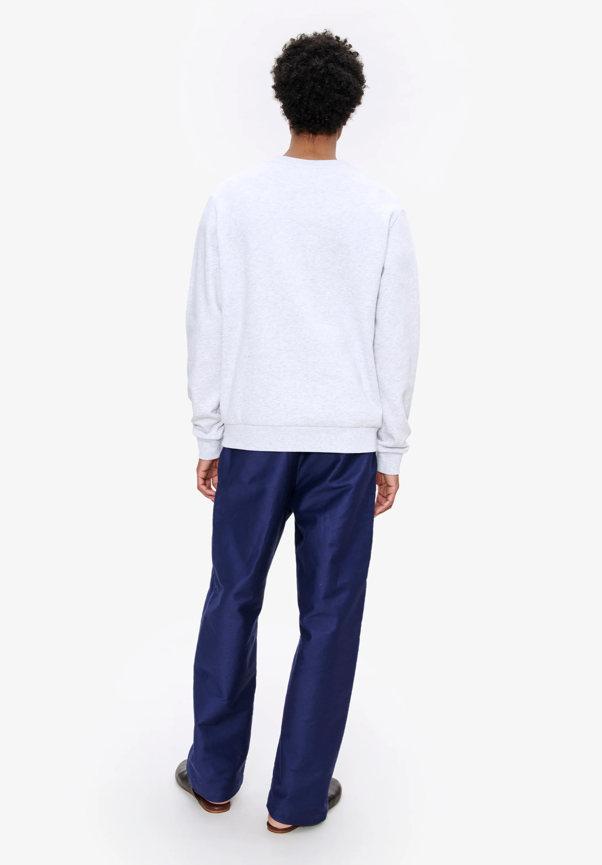 Standard Rue Madame sweatshirt Unisex - Image 9